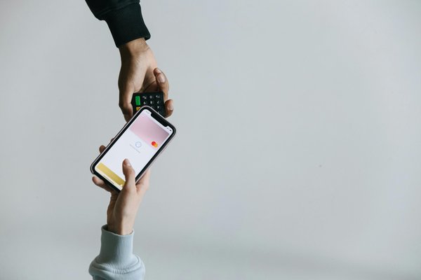 Optimisez vos avis clients avec la plaque google nfc wemet